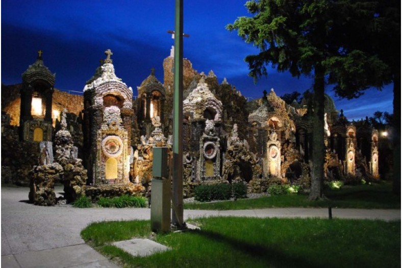 16grotto-at-night