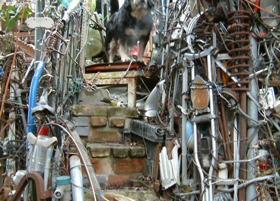 vince-hannemann-catherdral-of-junk--042219763578l