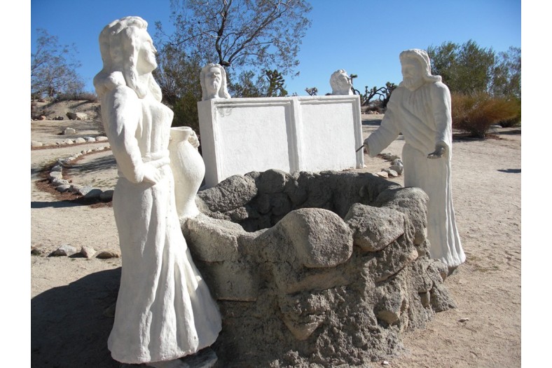 desert-christ-park-13