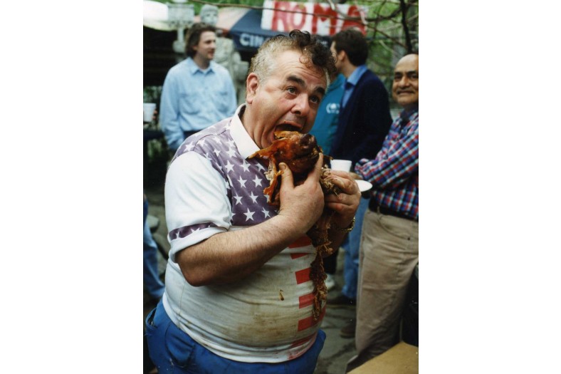 1996-silvio-eating-pig-3