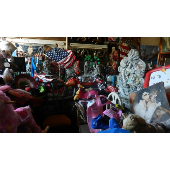 2017-sept-23-store-interior-5