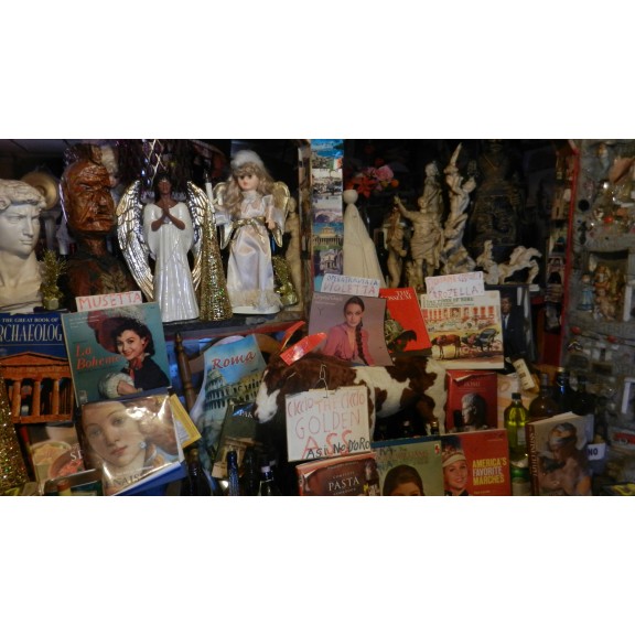 2017-sept-23-store-interior-9
