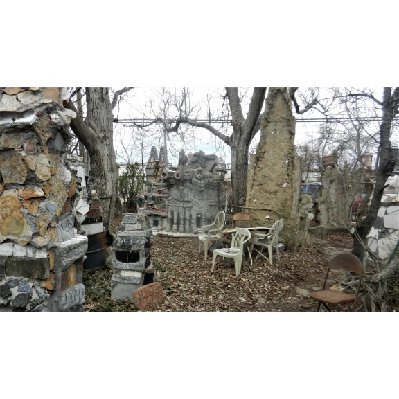 2018-april-27-silvio-monuments-1