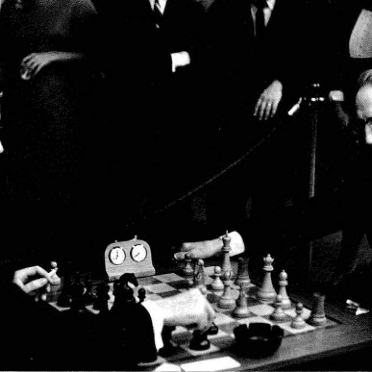 duchamp and hopps playing chess h4f