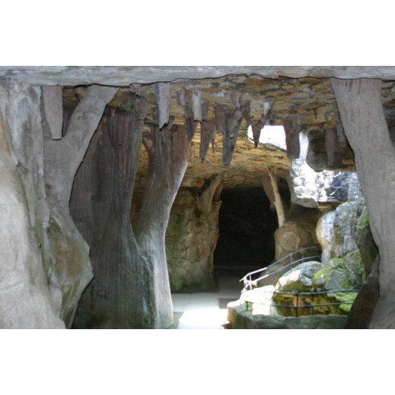 08 Grotto Interior