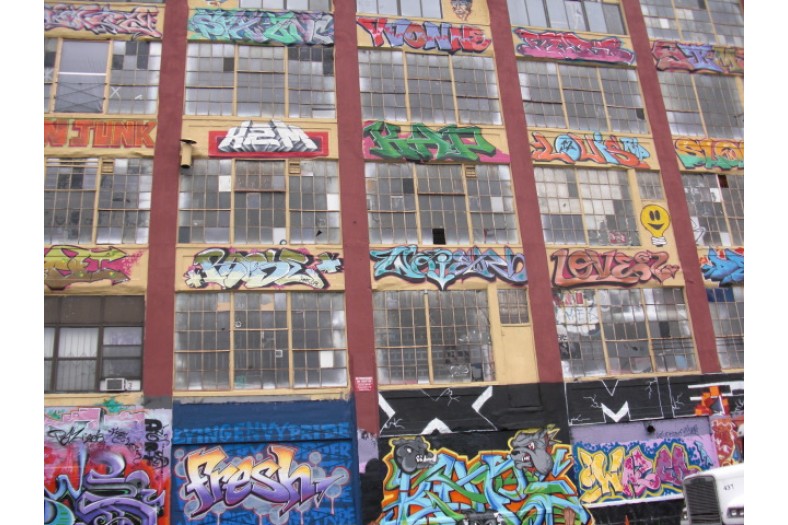 5Pointz 6