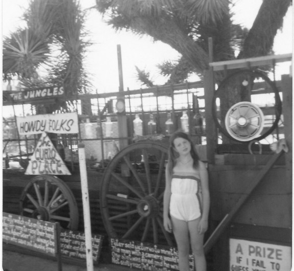 tan in roadside attraction